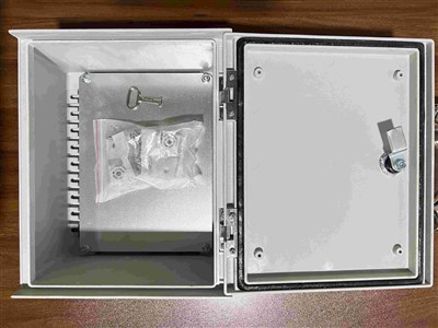 Polyester Enclosure With Steel Mounting Plate